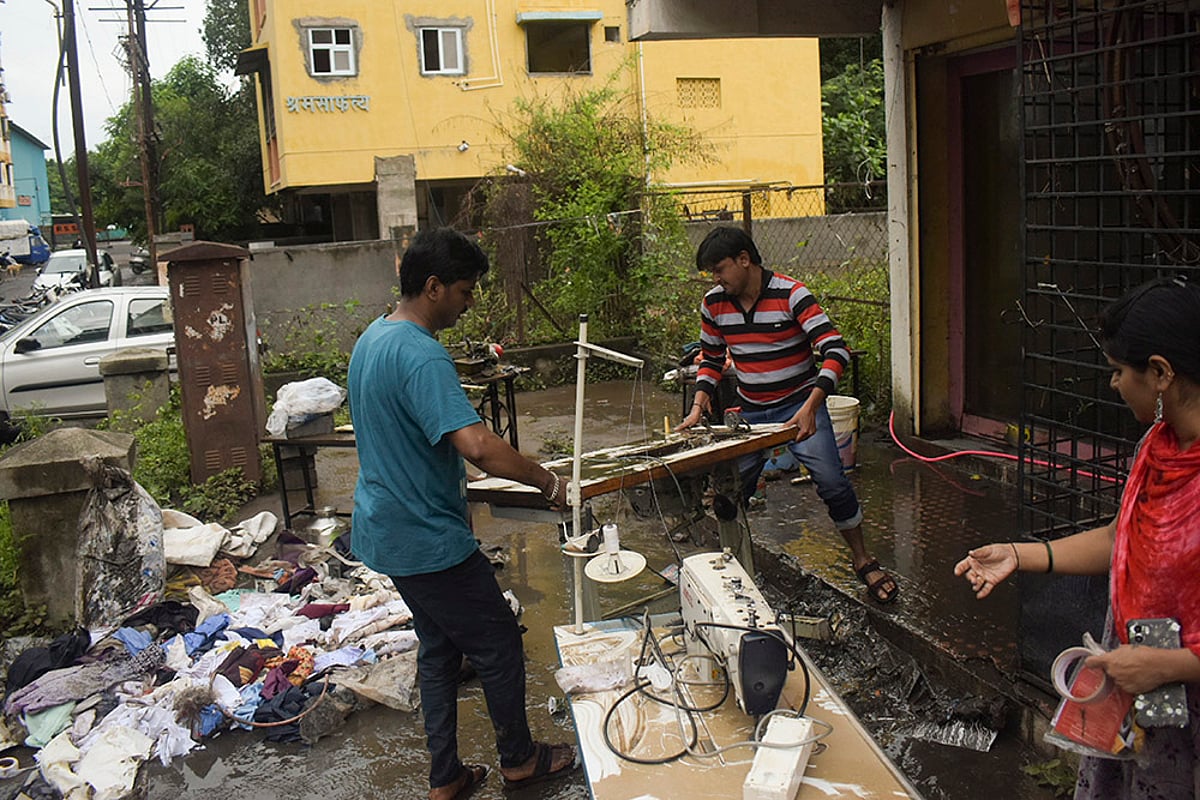Floods after monsoon Rain in Pune_1